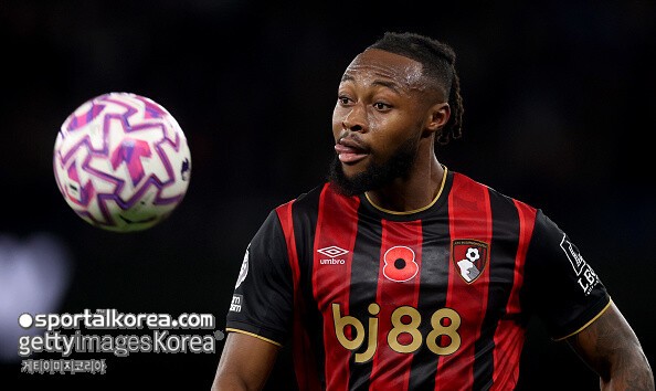 8000억 쓴 리버풀, '폭풍 보강' 안 끝났다…'바이아웃 1300억' 세메뇨 영입 박차