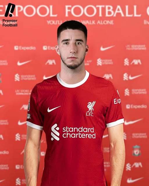 '12G 6패' '붕괴 직전' 리버풀...수비 보강 위해 '아모림 애제자' 영입 착수! "팀에 결정적 안정감 줄 것"