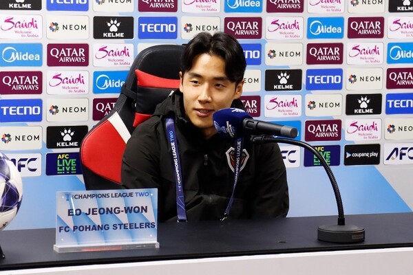 [ACL2 기자회견] 포항 어정원의 재치, "박태하 감독님 눈웃음+광훈이형·성용이형 스타 기질" 1만 관중 돌파 비결