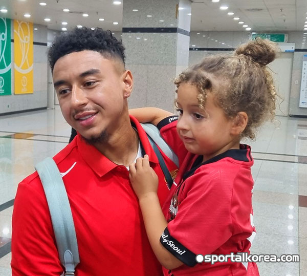 충격 또 충격! 린가드, 한국서 주급 10배 이하로 받아..."최대 25개 구단 관심" 뿌리친 제시, FC서울의 복덩이로 남았다