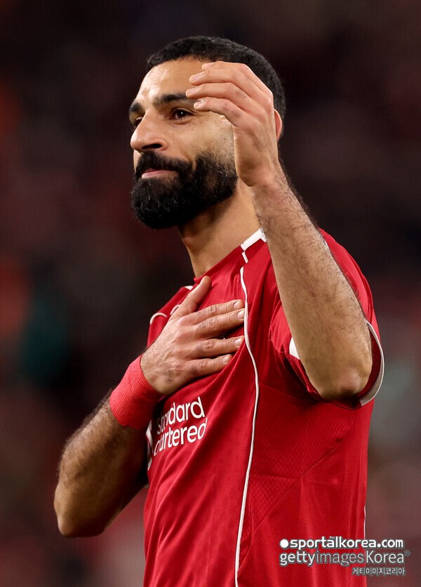 '英 단독' 살라, 갈등 봉합 극적 합의! '리버풀 잔류'...겨울 이적 X "시즌 종료까지 남을 것"