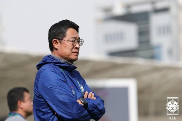 [U-23 아시안컵] 이민성호 '천당과 지옥'…0-1→1-1→1-2, 동점골 뒤 2분 만에 재실점, 다시 1-2 열세(후반 진행 중)