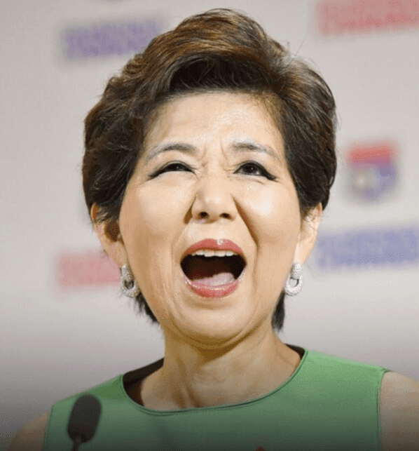 '韓쾌거!' 한국계 女 구단주 강용미, '명문팀' 살렸다…'강등 위기' 내몬 前 구단주 복귀 시도 차단→강 회장 '무보수' 선택→현지 열광