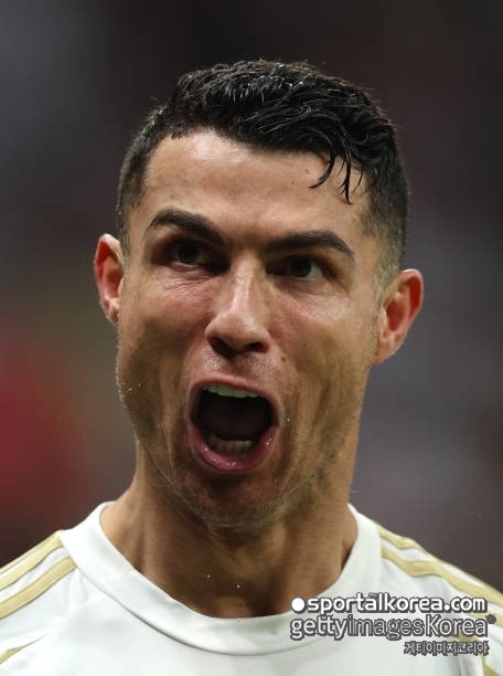 분노 폭발! 연봉 6922억인데 "경기 안 뛸래" 보이콧 선언...호날두, 또 왜 이러나, "알 나스르, 운영 방식에 불만 표출"