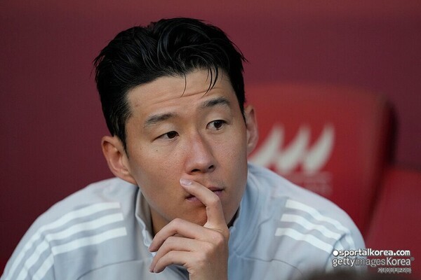 [오피셜] 손흥민 친정팀, 또 한번 2부 강등 겪나, 토트넘, 주전급 11명 OUT 확정..."우도기, 단소 복귀까지 몇 주 필요"