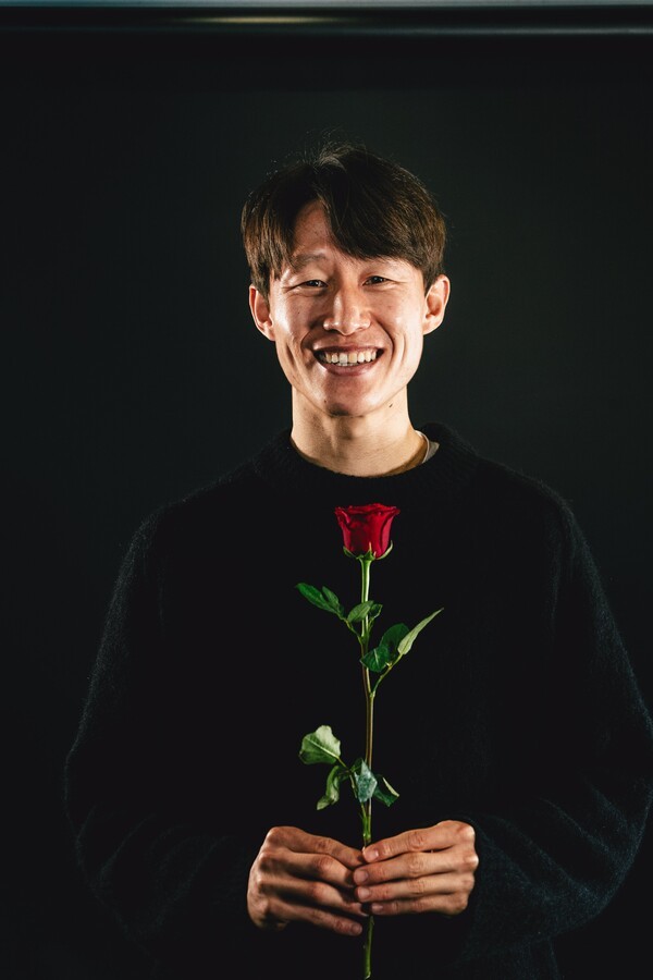 [오피셜] '늦게 핀 꽃의 아름다움' 이재성...마인츠와 재계약, 빅리그 잔류 獨 유력지도 집중 조명 "팬들이 사랑하는 선수 잡았어" 극찬