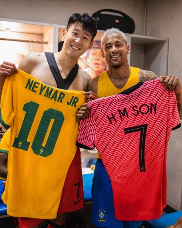 이럴 수가! "12월, 은퇴할 수도"...'92 라인' 손흥민 아직 펄펄 날아다니는데, 네이마르는 은퇴 기로 "내년 일도 알 수 없다"