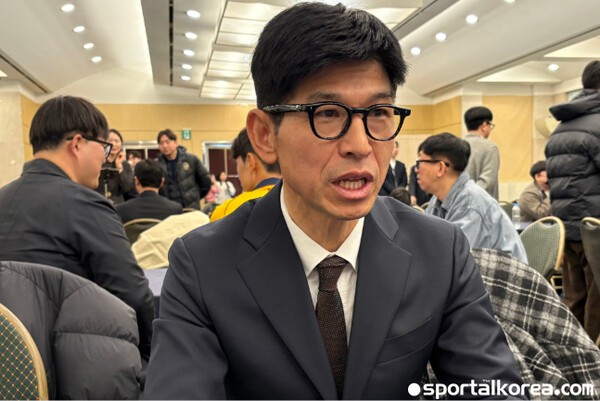 [현장목소리] "설레네요!" 1부서 첫발 내디딘, 김천상무 주승진 감독, "정정용 감독님, 좋은 체계 만들어주셨어, 그 위에 나만의 색깔 칠할 것"