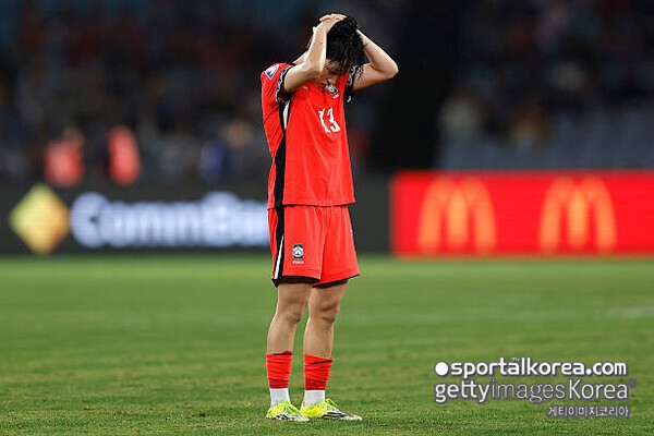 후지산은 높았다…한국, 일본에 첫 실점 안겼지만 韓日전 1-4 완패→신상우호, 아시안컵 여정 4강서 마감