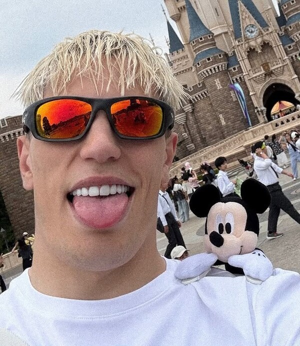 맙소사! "가르나초, 유죄 판결"...맨체스터 유나이티드 떠나기 직전 '과속 운전→벌금형 선고+벌점 처분'..."깊이 반성"