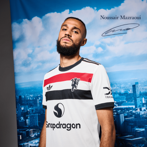 맨유 날벼락! 핵심 수비수, 계약 2028년까지인데, 돌연 은퇴 시사→"인생 짧다, 종교 지도자 되고 싶어"