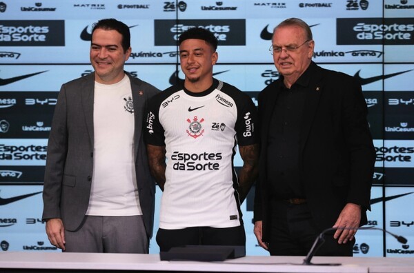 [오피셜] 날벼락! 린가드, 2경기 만에 비상 걸렸다...믿어주던 도리발 감독과 코칭스태프 코린치안스서 경질, "성적 부진이 원인"