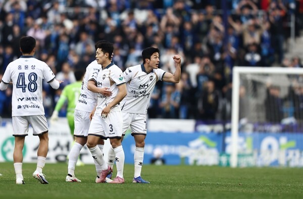 '개막 6경기 만에 첫 패배' 아쉬움 삼킨 김천상무...주승진 감독, "에너지 레벨 등의 측면에서 잘 준비해 좋은 모습 보여드릴 것"