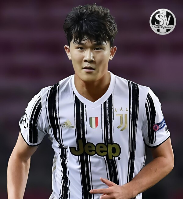 김민재, 충격 갈림길 섰다! '기성용 못다 이룬 꿈 or 유니폼 화형식+배신자 낙인'...KIM, 유벤투스 러브콜 "은사 스팔레티, 직접 설득 나설지도"