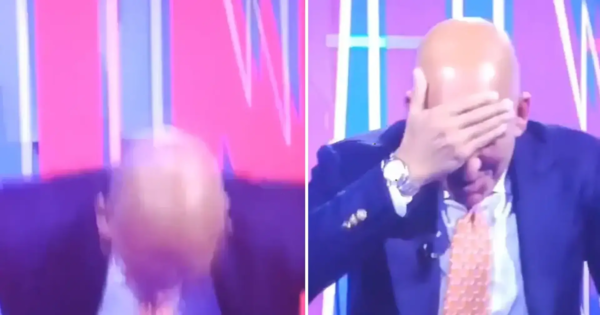 책상에 머리 '쾅쾅쾅!'...화 못 참고 생방송 중 '박치기' 한 '희대의 악동', 기행 후 "진짜 아프다" 실토