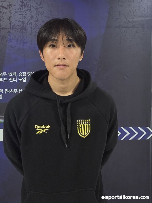 [현장핫피플] 1년만에 'K리그 데뷔전' 치른 전남 윤영석 "꾸준히 경기에 나서는 게 중요…데뷔골도 넣고 싶어"