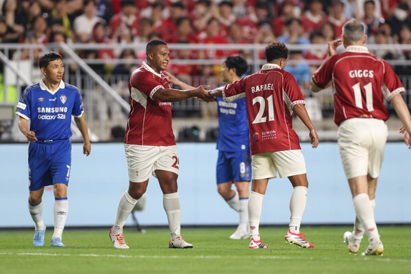 차범근이 찔러주고, 10살 소년이 '통곡의 벽' 허물었다!...소아암 이겨낸 '인간 승리', OGFC가 보여준 감동의 하프타임