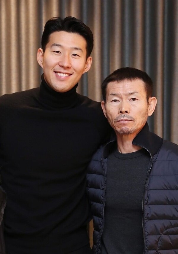 "손흥민 초상권 안 넘겼다" 부친 손웅정 분노…前 에이전트 사기 의혹 '철저 수사 촉구'