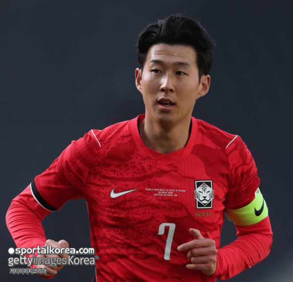 "손흥민, 최고 시즌 아니지만..." 0골 수모에도, 韓축구 이끌 '마지막 해결사' SON→美매체, 월드컵 달굴 MLS 스타로 쏘니 지목