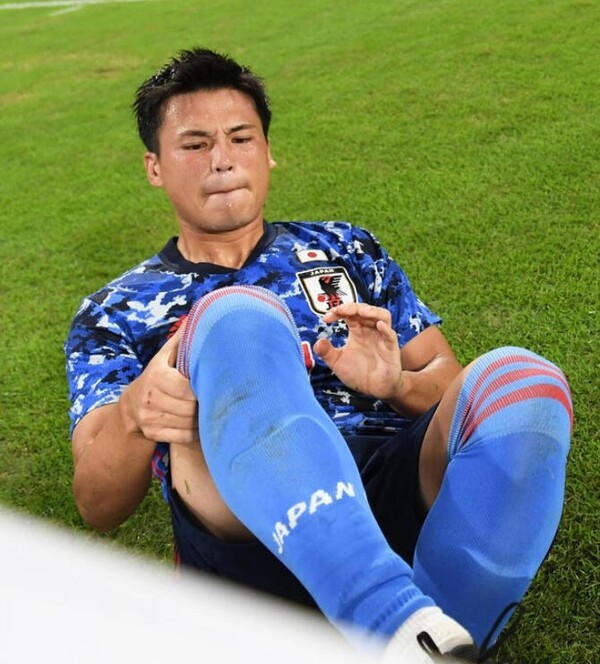 '韓日전'서 십자인대 파열 '박주영 前 동료' 미야이치, 월드컵 낙마 미토마 향한 진심 조언 "고통 아는 사람은 더 강해진다"