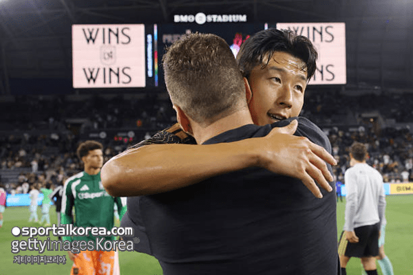 LAFC 감독, "난 완벽주의자" 대대적 물갈이 선언!...손흥민 앞세워 4연패 끊고, 전열 정비 후 반등 예고 "끊임없이 발전하길 원해"
