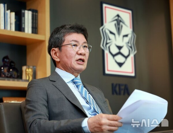 '사임 예고' 정몽규 회장, 깜짝 메시지...홍명보호, 1차전 종료 후 선수단과 축구 팬께 감사 인사