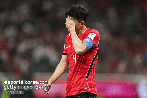 '韓 날벼락!' 충격패도 모자라, 김민재 '종아리 부상'...홍명보 감독, "부상 있어 교체했다"