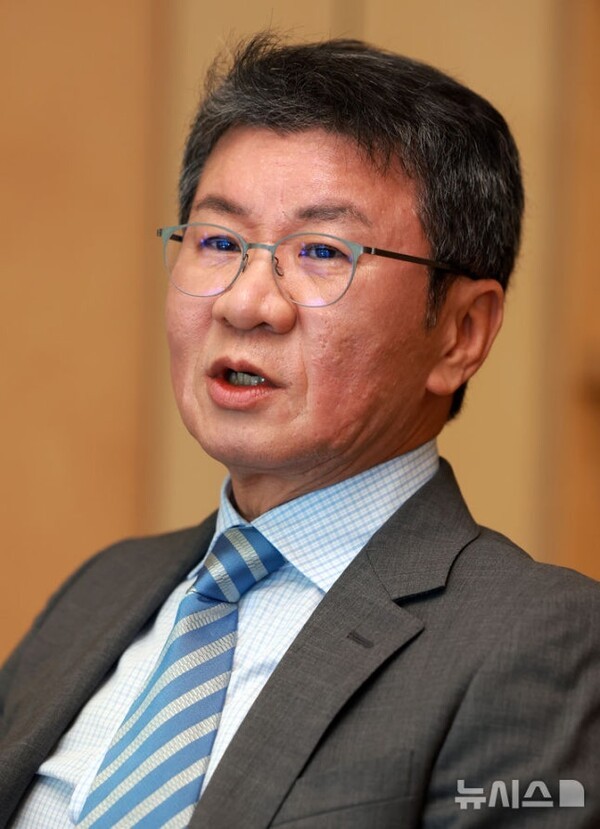 [오피셜] KFA, 공식 발표 "차기 감독 선임 관련 논의...차질 없이 아시안컵 준비, 대표팀 운영 안정성 확보 최우선 고려"