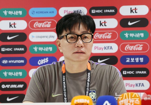 홍명보호 주치의 작심 발언 "힘들고, 지칠 때 가족 찾는 게 도피인가?"... 송준섭 박사 "모든 비판, 팩트 안에서 해야"