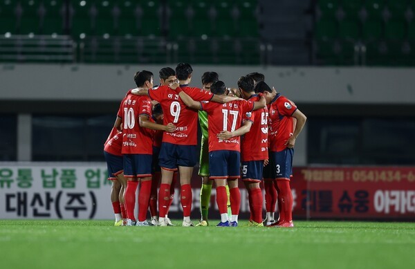 박철우 환상 원더골,김천상무, 제주SK와 1-1 무승부...주승진 감독, "세트피스 실점 짚어야 할 부분"
