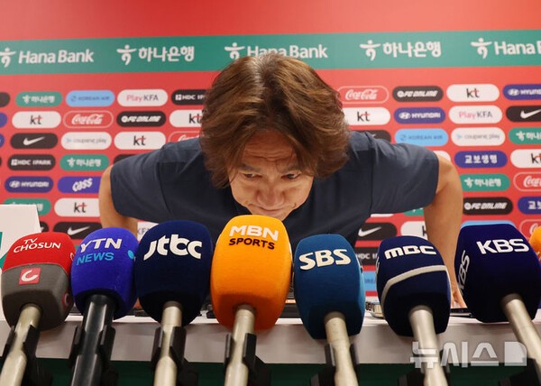 [공식 발표] "청문회 서야 할 사람은 저" 홍명보 전 감독, 정면돌파 선언…"책임 역시 저 혼자 끝까지 감당할 것"