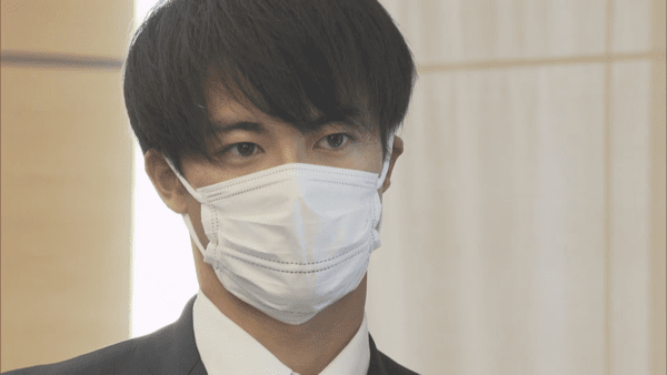 "창백해진 채 멍하니 서 있었다"...'신호위반→인명사고' 일본 에이스 미토마, 교통사고 현장 상황 공개됐다