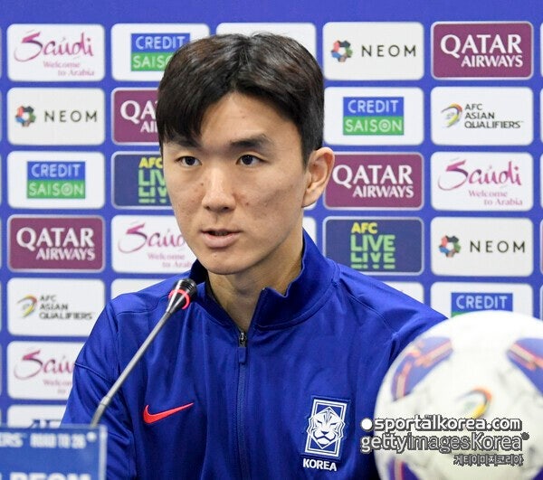 [속보] 韓 초대박! '코리안 무티뉴' 국가대표 미드필더 황인범, 포르투행..."기본 3년에 1년 연장 옵션 포함된 계약"