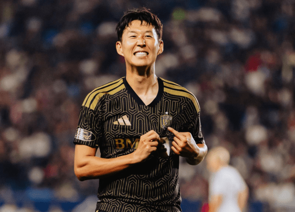 '손흥민, 선제골→부앙가, 추가골' 흥부 듀오, 득점포 대폭발! LAFC, 솔트레이크 2-0 압도 중 (전반 종료)