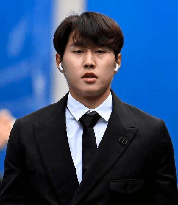 "보상금, 그저 푼돈 불과"...'韓축구 에이스' 이강인 '공짜로 내보낸' 발렌시아 향해 일침 날린 西 매체 "설명하기 어려운 결정"