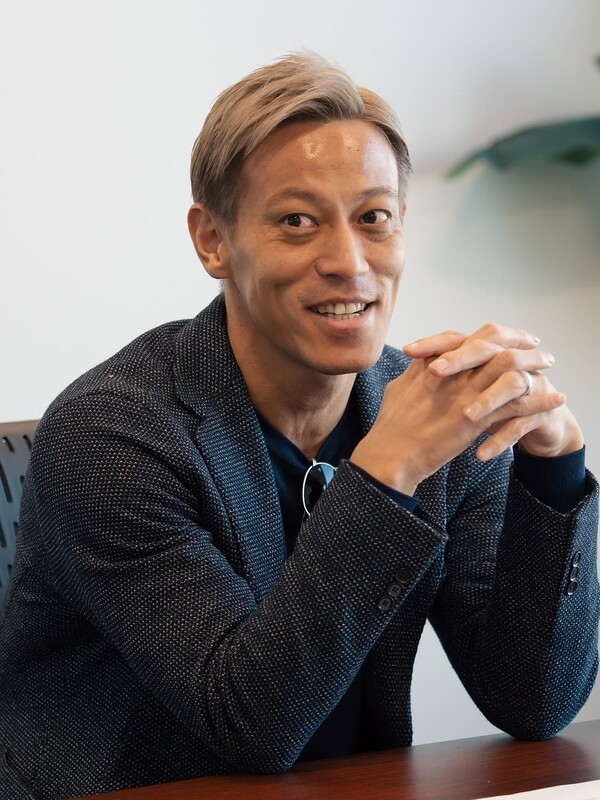 "韓대표팀 감독, 일본인이 지원하면 혁명", "드디어 사령탑될 차례"...혼다, 한국 공개 감독 공모에 '흥미' 반응→日 팬들 기대감 드러내