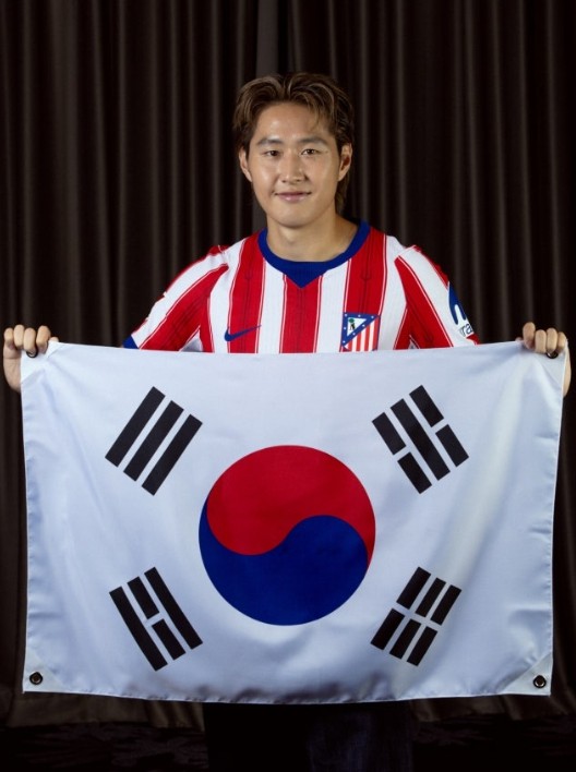 '이럴 수가' 이강인, 끝내 마드리드 못 갔다...병무청 행정 절차 관련 문제로, 스페인 아닌 한국서 아틀레티코 데뷔전 유력