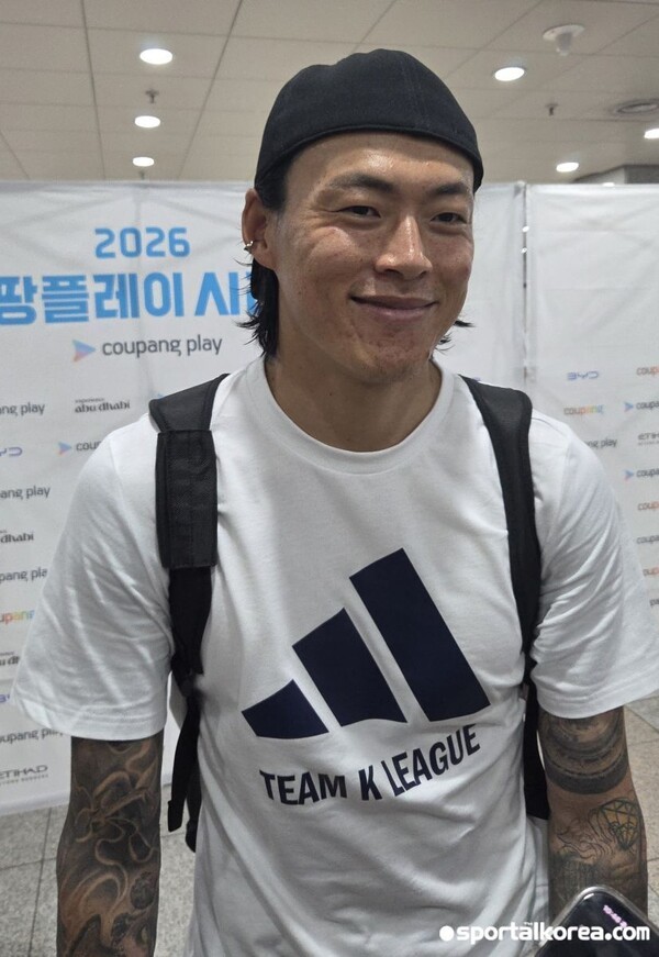 [현장핫피플] "즐기니까 경기력도 좋아져" 맨시티도 못 뚫은 구성윤의 여유...45분간 8선방→무실점 견인 "좋은 경기 한것 같아"