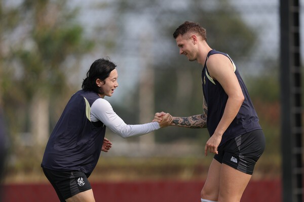 [공식발표] '화재 차량 구조' 광주FC, 선행상 받는다...연맹, 15일 포항전서 시상