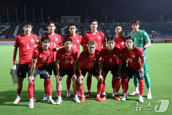 [AG 리뷰] '화력 대폭발!' 이민성호, 금메달 여정 '쾌속 출발'...'아시안게임 4연패 첫 제물' 카타르 상대로 4-1 압승